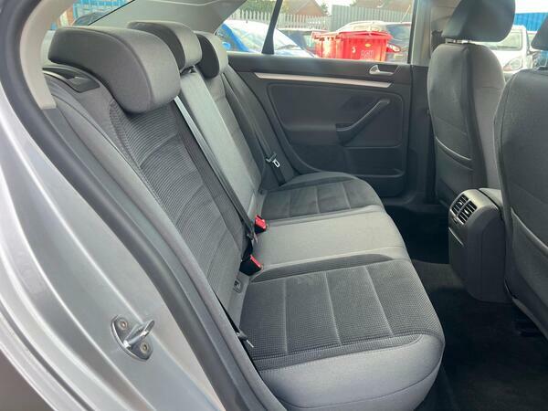 Volkswagen Jetta Se Blue #11