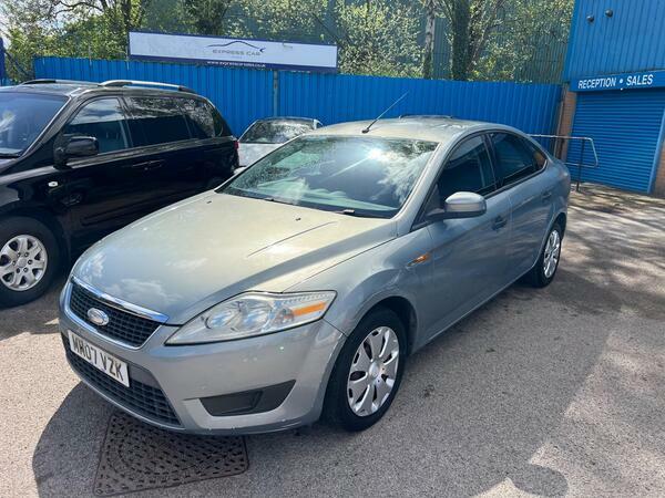 Ford Mondeo 1.8 Tdci Edge Grey #4