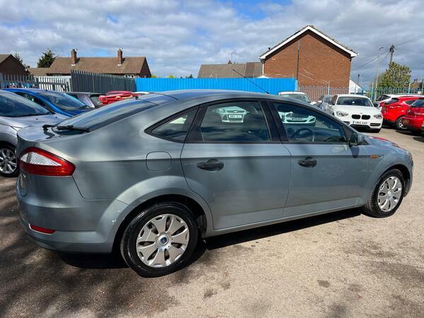Ford Mondeo 1.8 Tdci Edge Grey #2