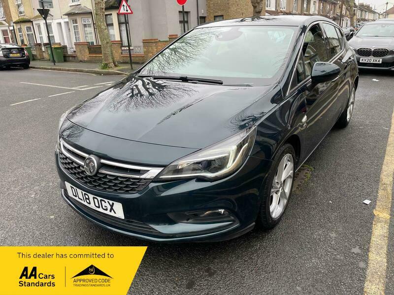 Vauxhall Astra 1.4I Sri Hatchback DL18OGX Green #3