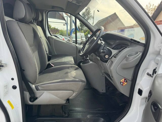 Vauxhall Vivaro 2.0 2900 Cdti Sportive Silver #12