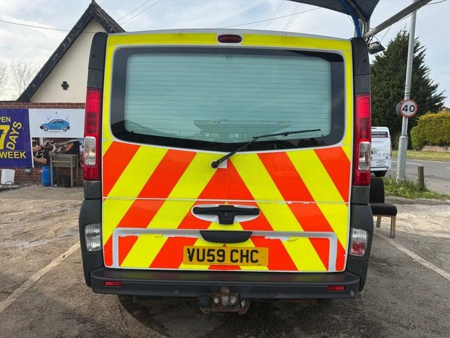 Vauxhall Vivaro 2.0 2900 Cdti Sportive Silver #9