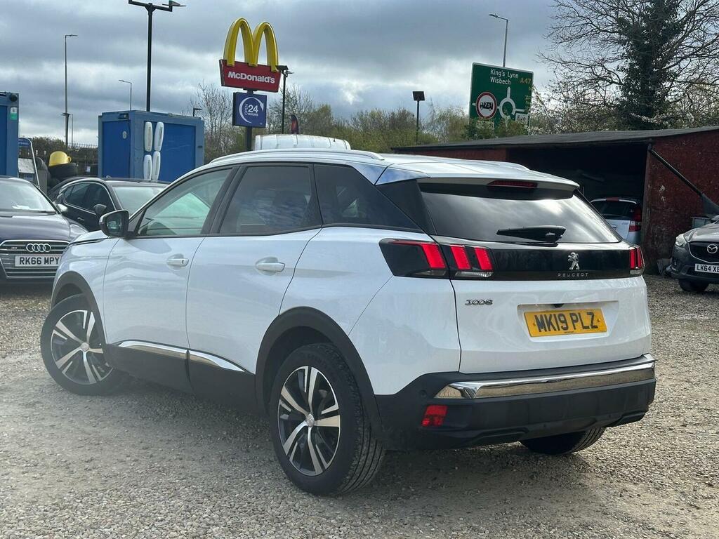 Peugeot 3008 Suv 1.5 Bluehdi Allure Euro 6 Ss 201919 MK19PLZ White #4