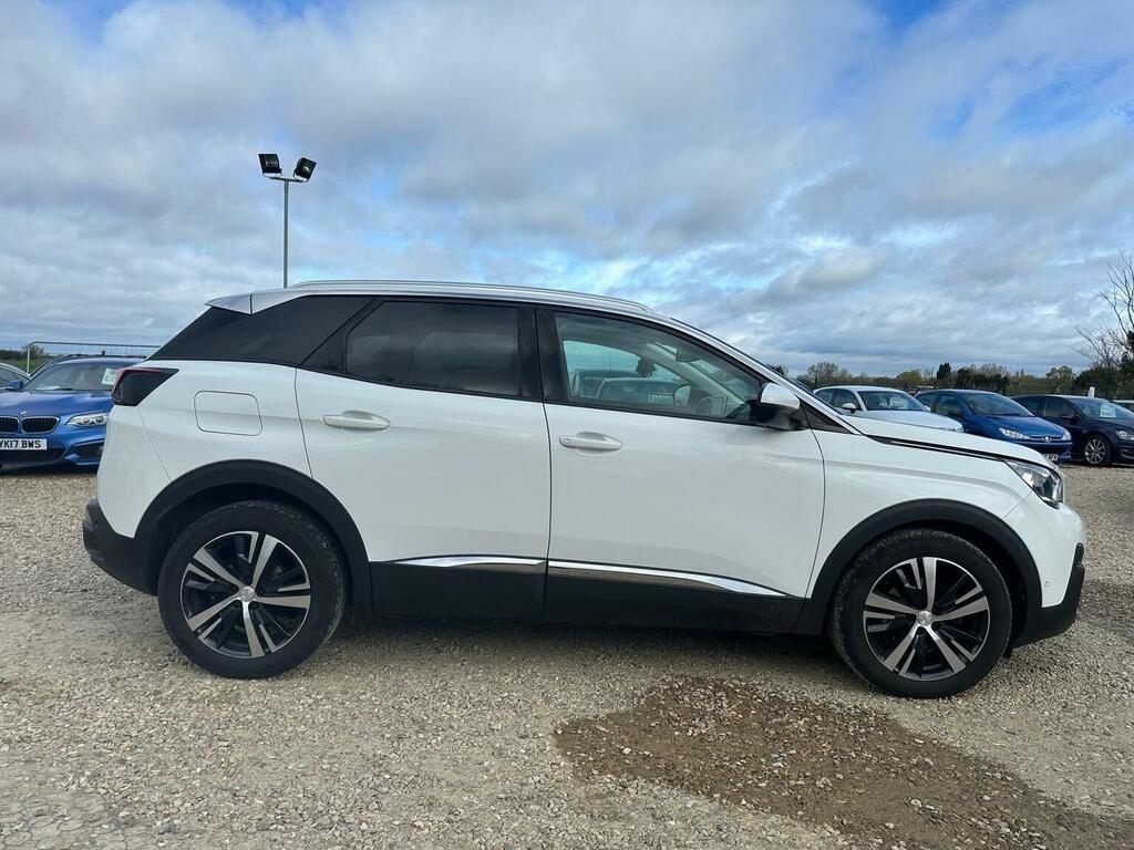 Peugeot 3008 Suv 1.5 Bluehdi Allure Euro 6 Ss 201919 MK19PLZ White #5