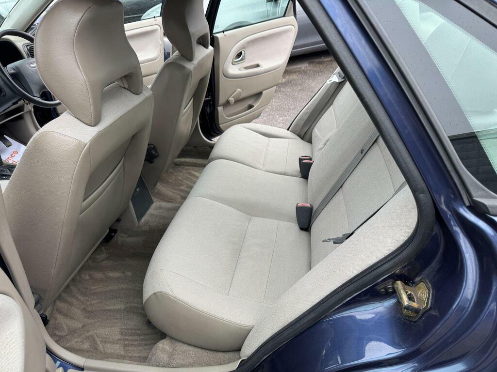 Volvo S40 1.8 Beige #25