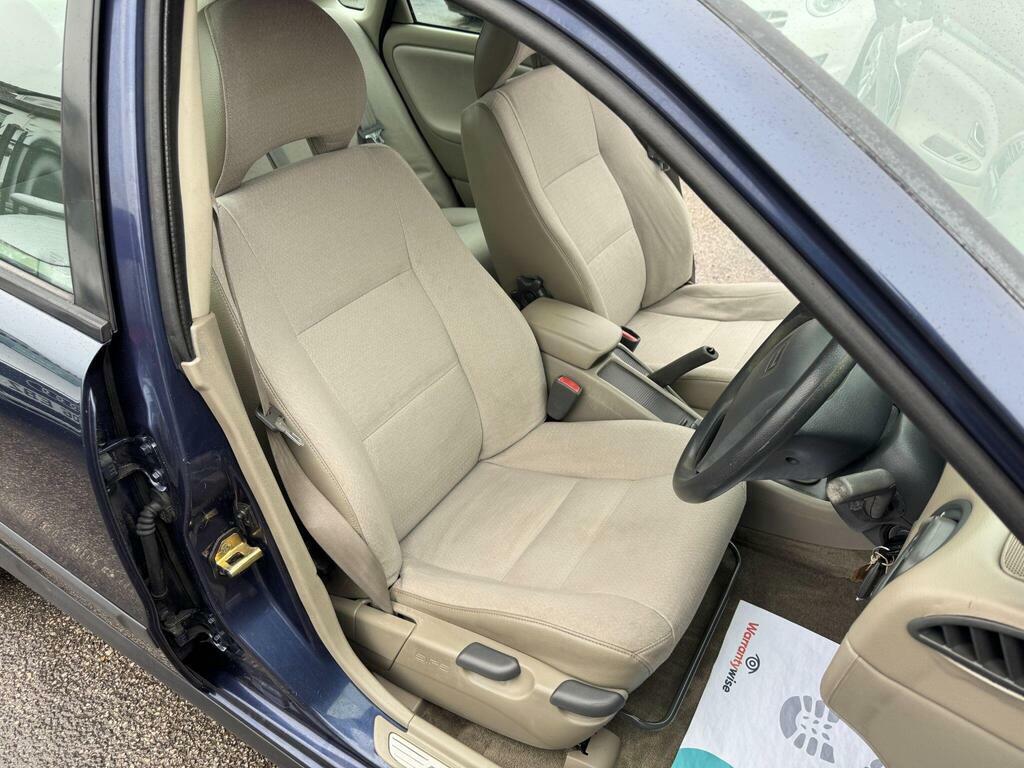 Volvo S40 1.8 Beige #24