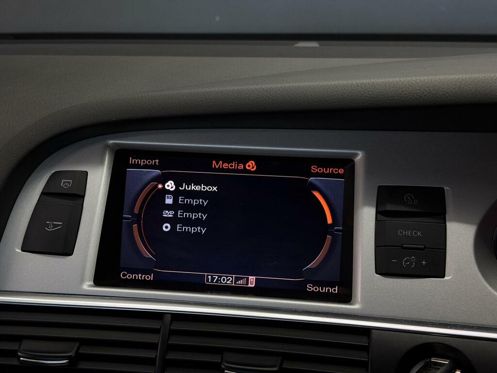 Audi S6 Avant 5.2 Saloon Quattro Blue #26