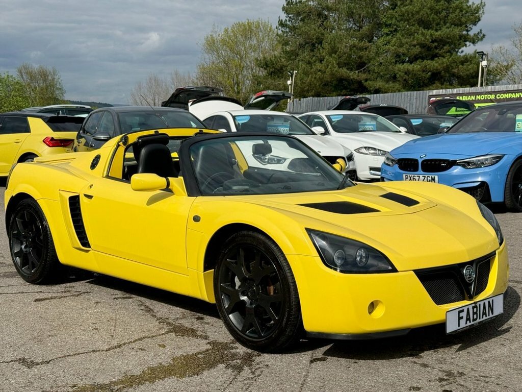 Vauxhall VX220 2L Null Yellow #3