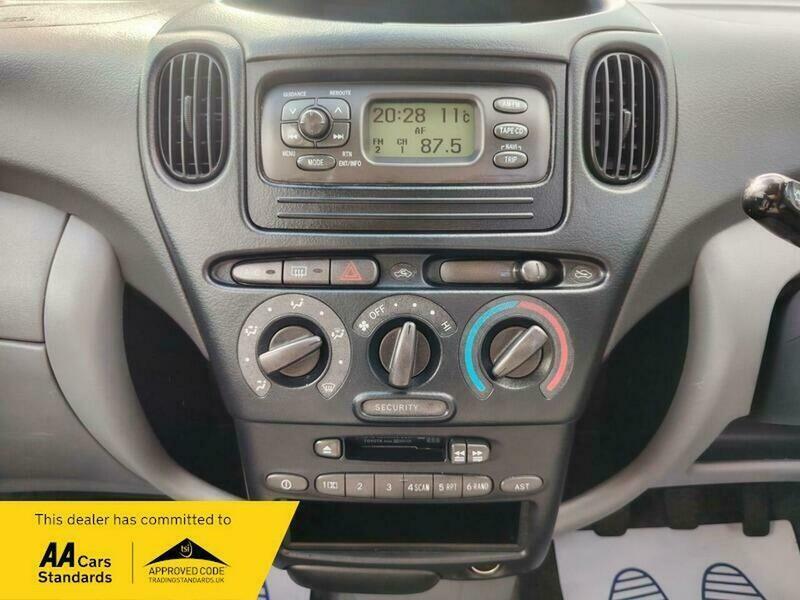 Toyota Verso 1.3L Verso Silver #27
