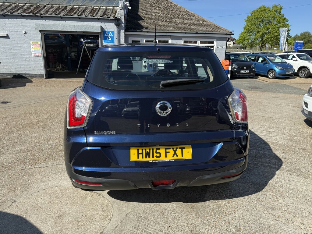 SsangYong Tivoli Suv 1.6 E-xgi Ex 2015 HW15FXT Blue #3