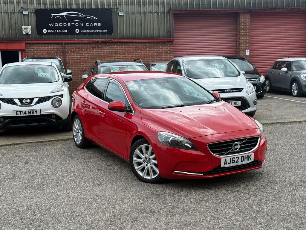 Volvo V40 1.6 D2 Se Lux Nav Euro 5 Ss Red #5