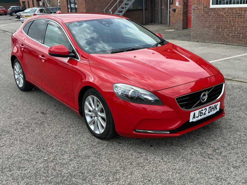 Volvo V40 1.6 D2 Se Lux Nav Euro 5 Ss Red #6