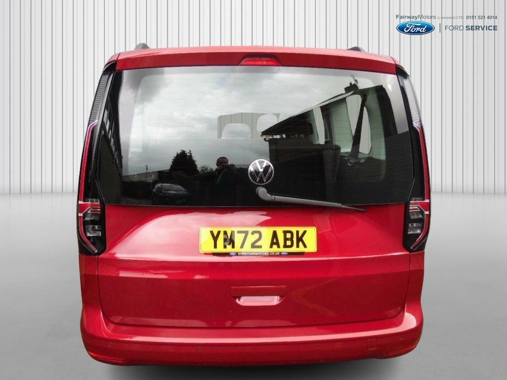 Volkswagen Caddy Maxi Life 2.0 C20 Life Tdi Red #4