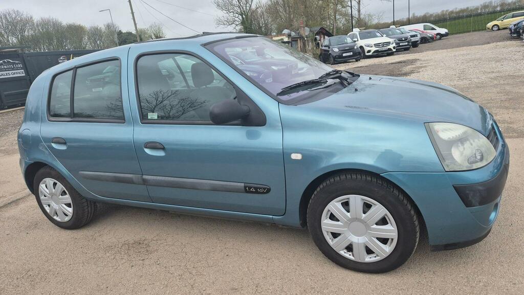 Renault Clio Dynamique Silver #1