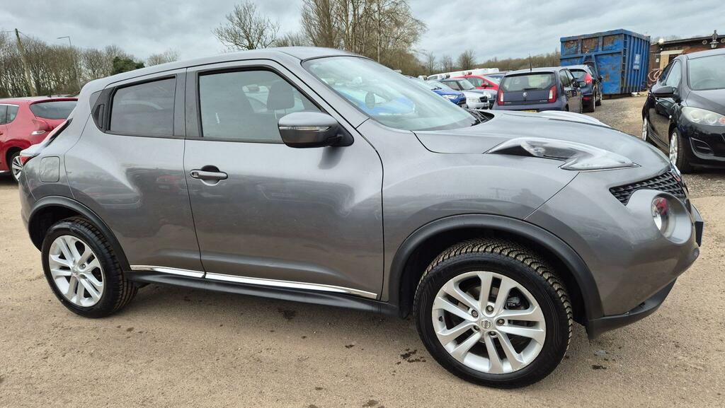 Nissan Juke 1.6 N-connecta Xtron Euro 6 Grey