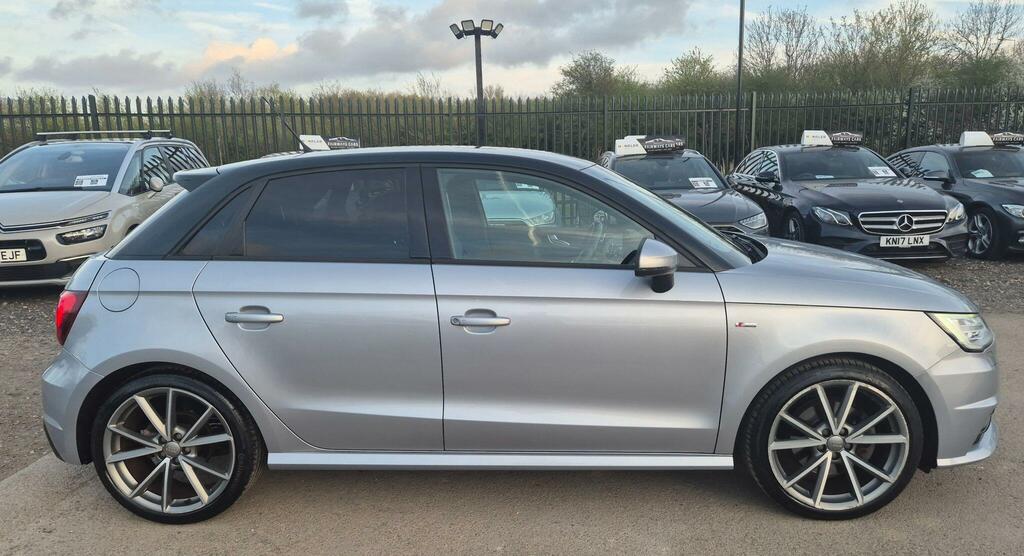 Audi A1 1.6 Tdi Black Edition Sportback S Tronic Euro 6 S Silver #5