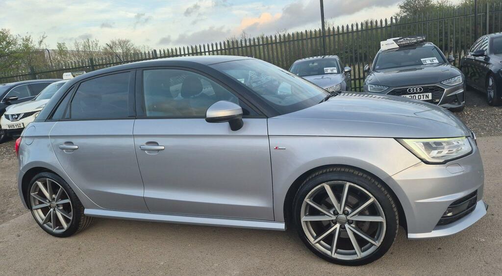 Audi A1 1.6 Tdi Black Edition Sportback S Tronic Euro 6 S Silver