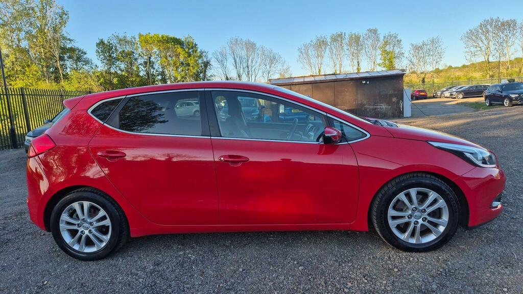 Kia Ceed 1.6 Gdi 3 Dct Euro 5 Red #5