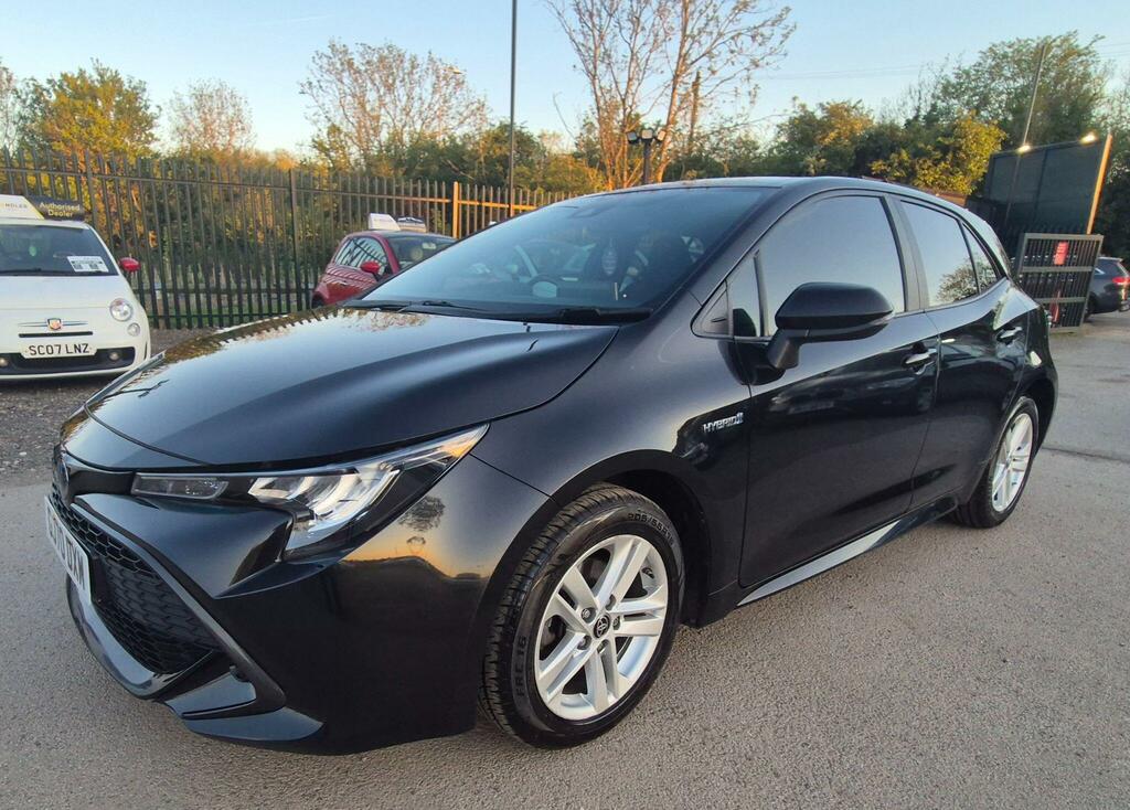 Toyota Corolla 1.8 Vvt-h Icon Cvt Euro 6 Ss Black