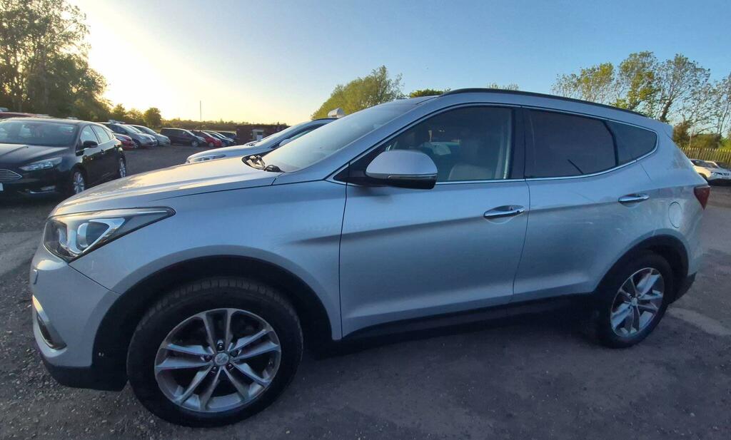 Hyundai Santa Fe 2.2 Crdi Blue Drive Premium Se 4Wd Euro 6 S EF65TZX Silver #4