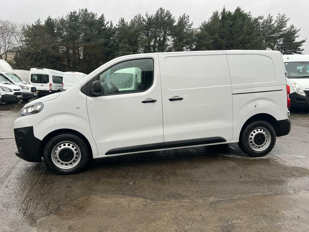 Citroen Dispatch 2.0 Bluehdi 1400 Enterprise Pro M Panel Van 6Dr Di AV72OZR White #3