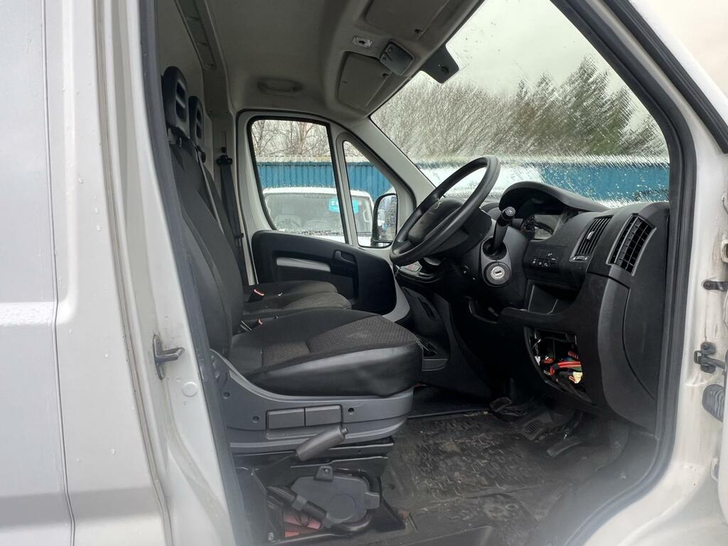 Peugeot Boxer 2.2 Bluehdi 335 S Panel Van L2 H BF70JKZ White #4