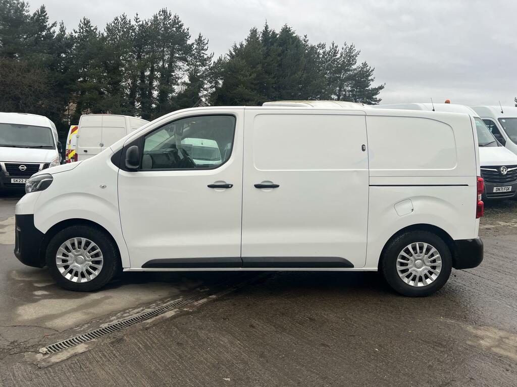 Toyota PROACE 1.5D Icon Medium Panel Van 6Dr Mwb E ET21MHO White #3