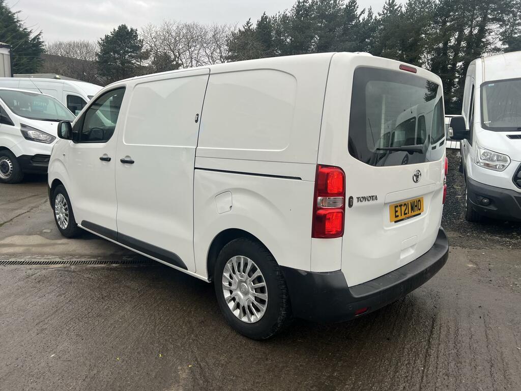 Toyota PROACE 1.5D Icon Medium Panel Van 6Dr Mwb E ET21MHO White #4