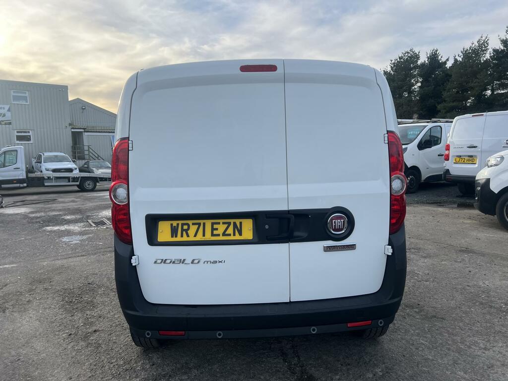 Fiat Doblo 1.6 Multijetii Maxi Tecnico Panel Van 6Dr M WR71EZN White #5