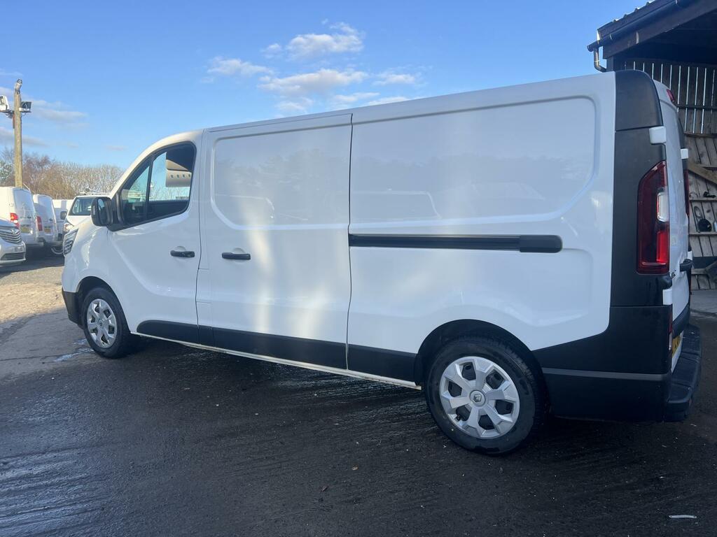 Renault Trafic 2.0 Dci Blue Ll30 Business Panel Van Ma SD72DMX White #4