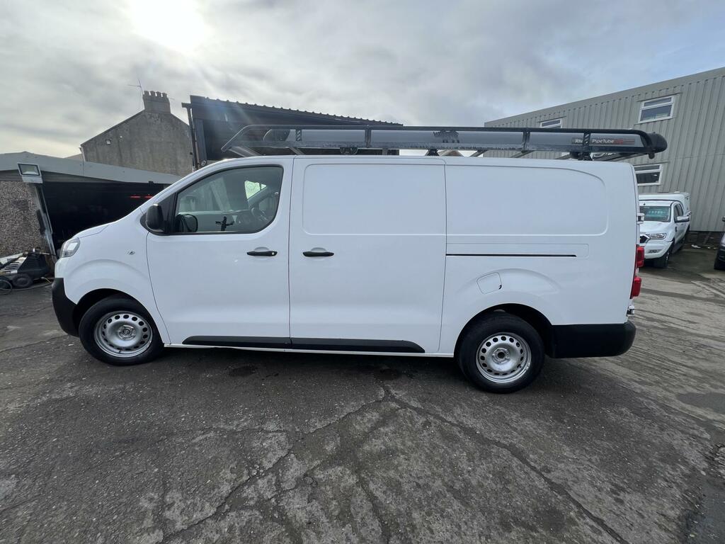Citroen Dispatch 1.5 Bluehdi 1200 Enterprise XL Panel Van 6Dr Diese AY21EFB White #4