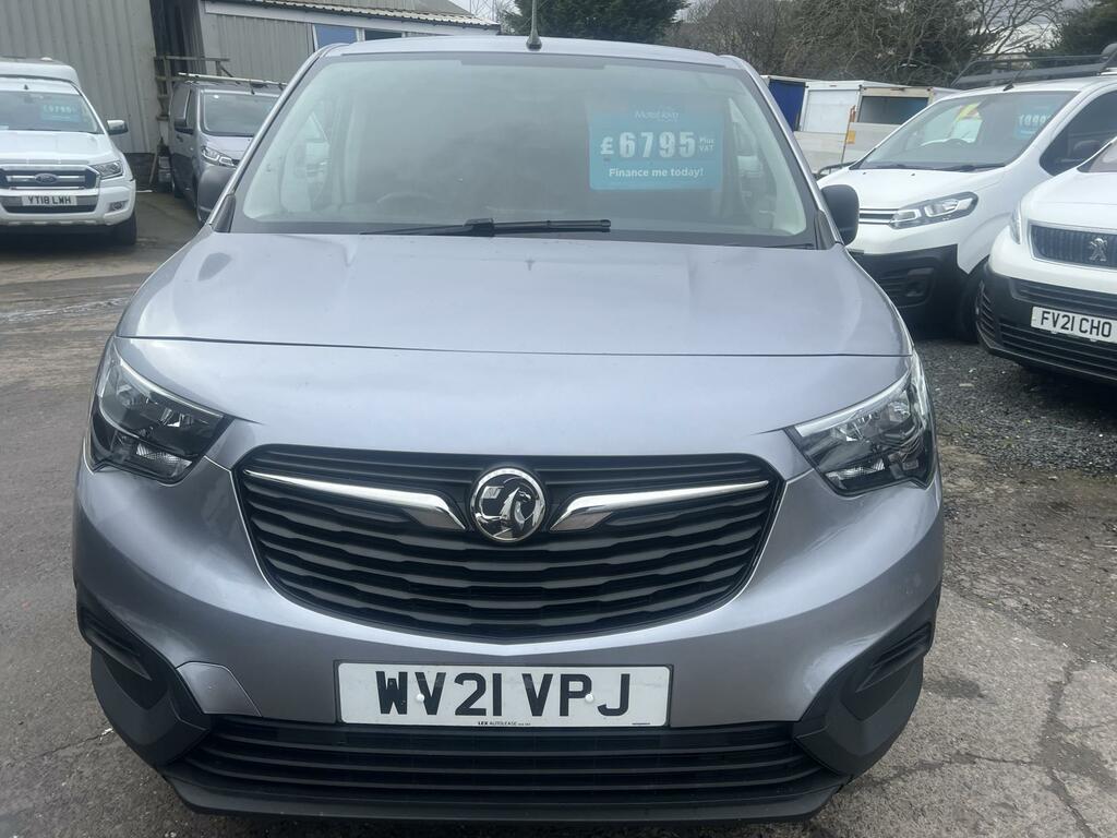 Vauxhall Combo 1.5 Turbo D 2000 Edition Panel Van Manu Grey