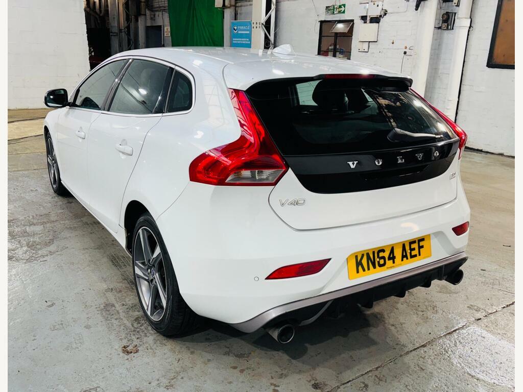 Volvo V40 1.6 D2 R-design Nav Euro 5 S S KN64AEF White #6