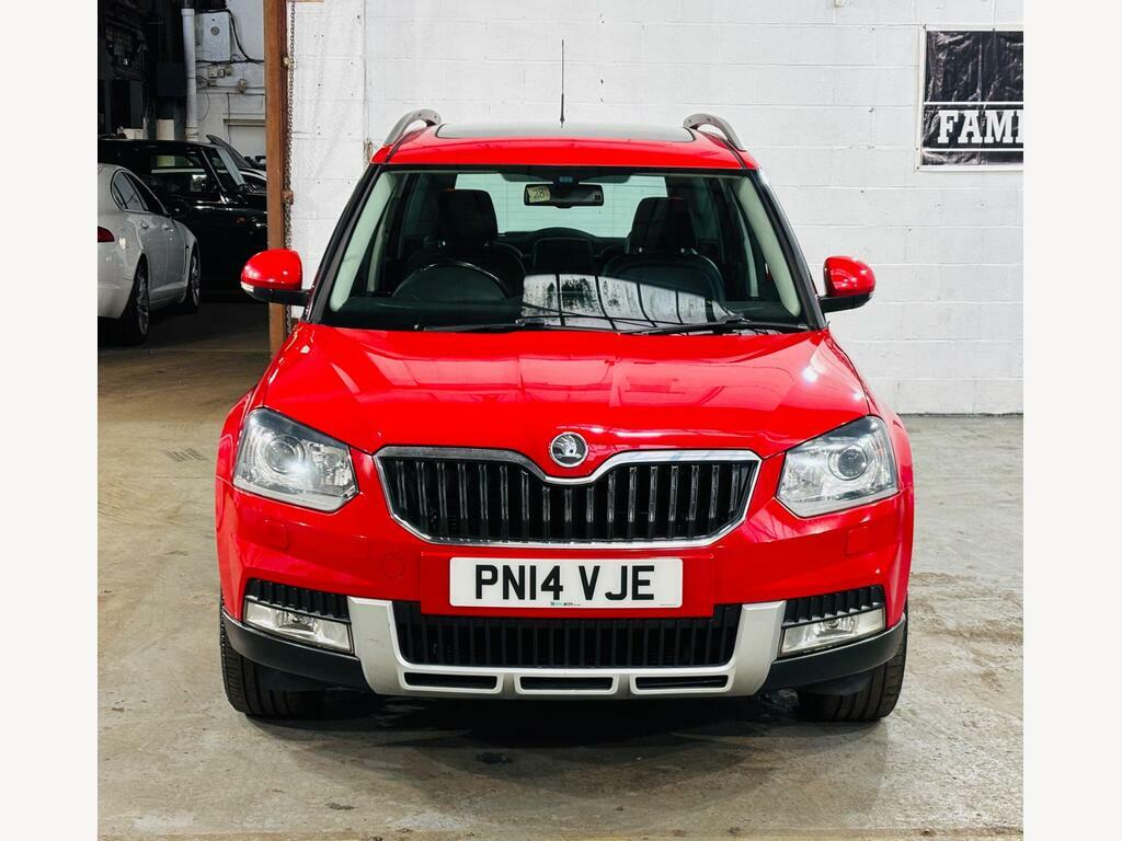 Skoda Yeti 2.0 Tdi Elegance Outdoor Dsg 4Wd Euro 5 PN14VJE Red #2