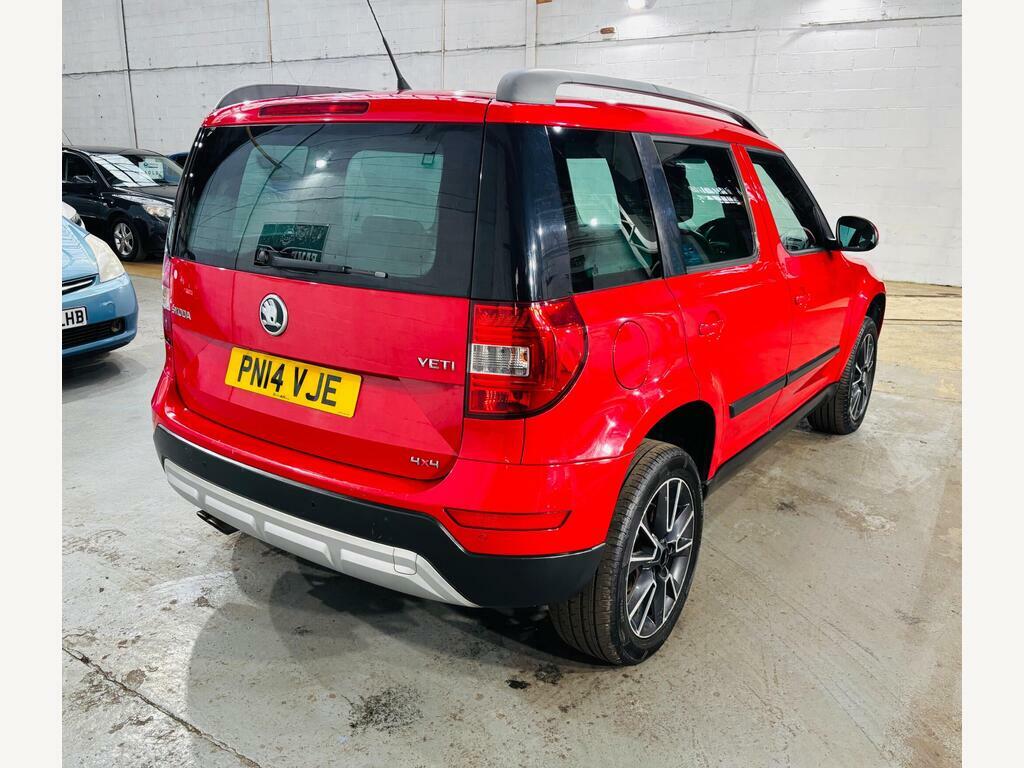 Skoda Yeti 2.0 Tdi Elegance Outdoor Dsg 4Wd Euro 5 PN14VJE Red #4