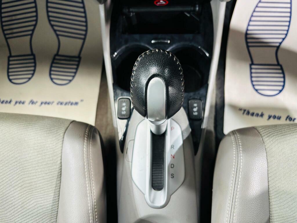 Honda Insight  Black #20