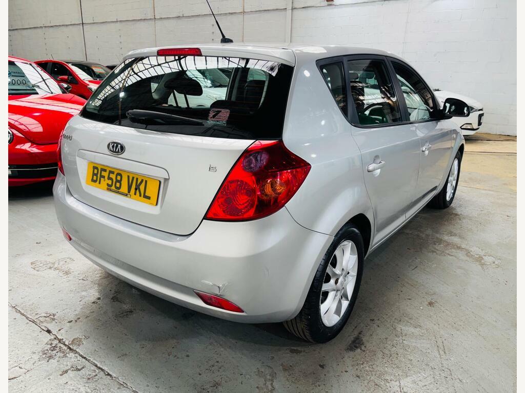 Kia Ceed Hatchback 1.6 Sr7 200858 Black #4