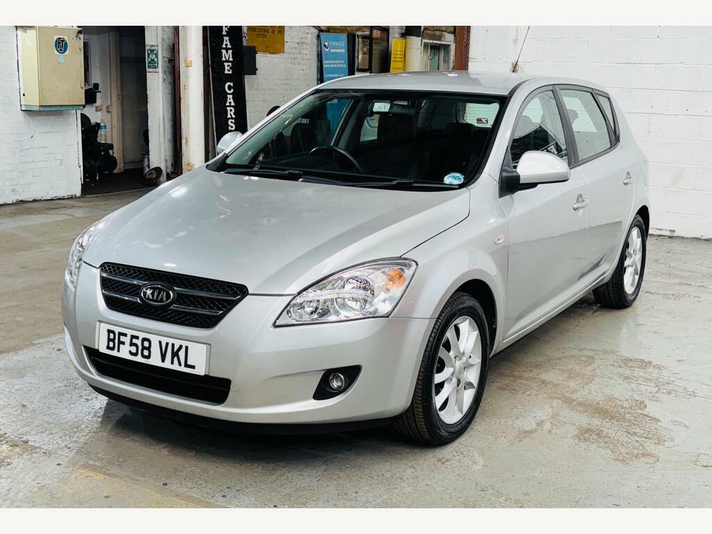 Kia Ceed Hatchback 1.6 Sr7 200858 Black #3