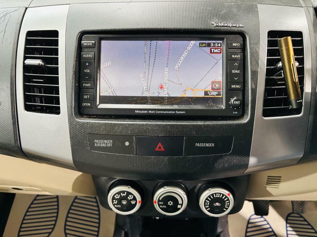 Mitsubishi Outlander Elegance Silver #20