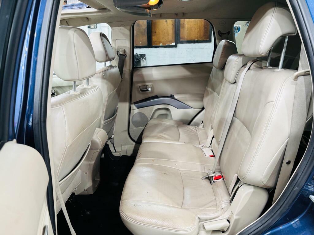Mitsubishi Outlander Elegance Silver #14