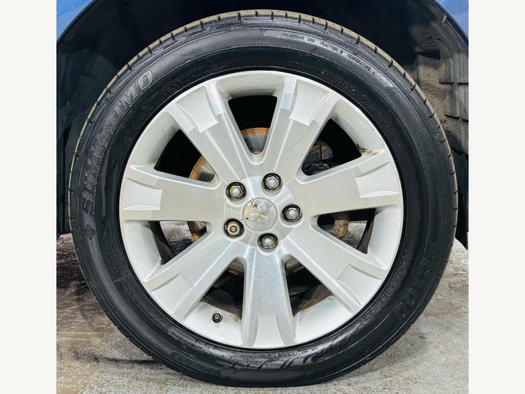 Mitsubishi Outlander Elegance Silver #24