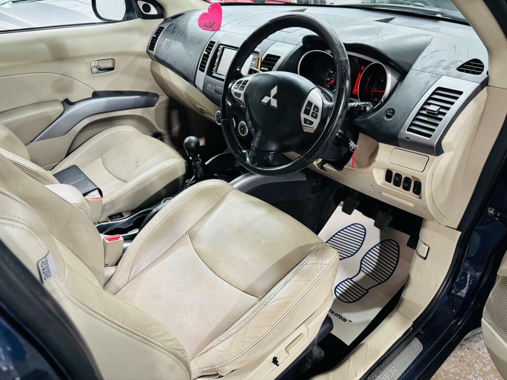 Mitsubishi Outlander Elegance Silver #9