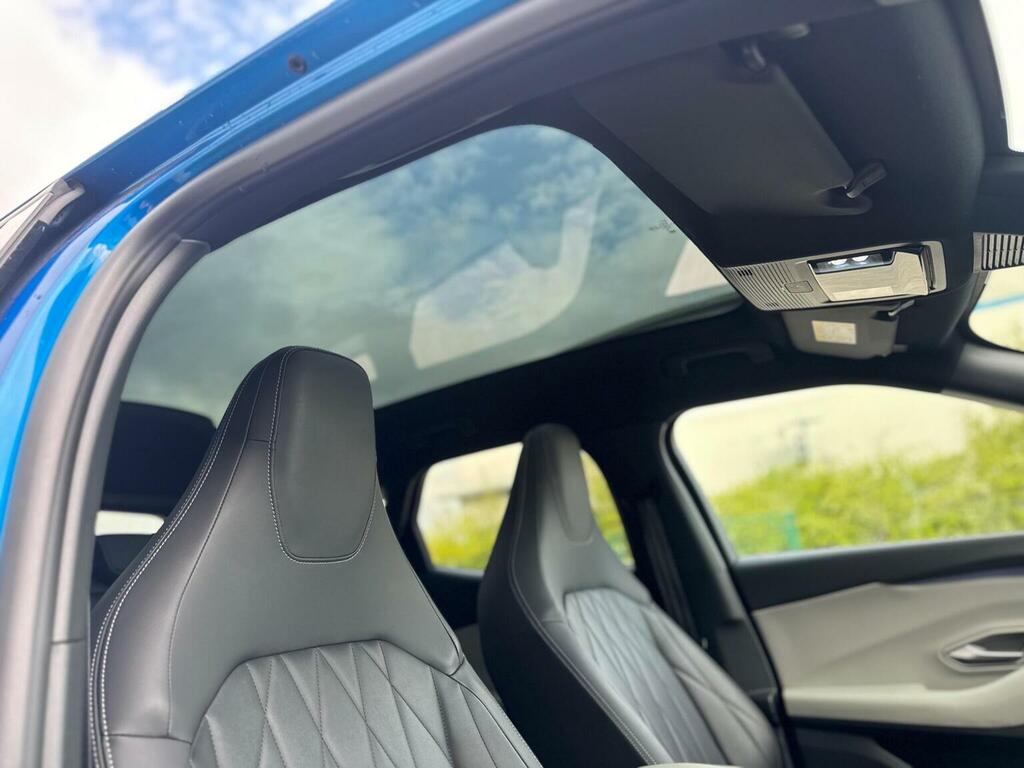 Ford Explorer Select 82Er286 Ze2 Ct Rwd White #23