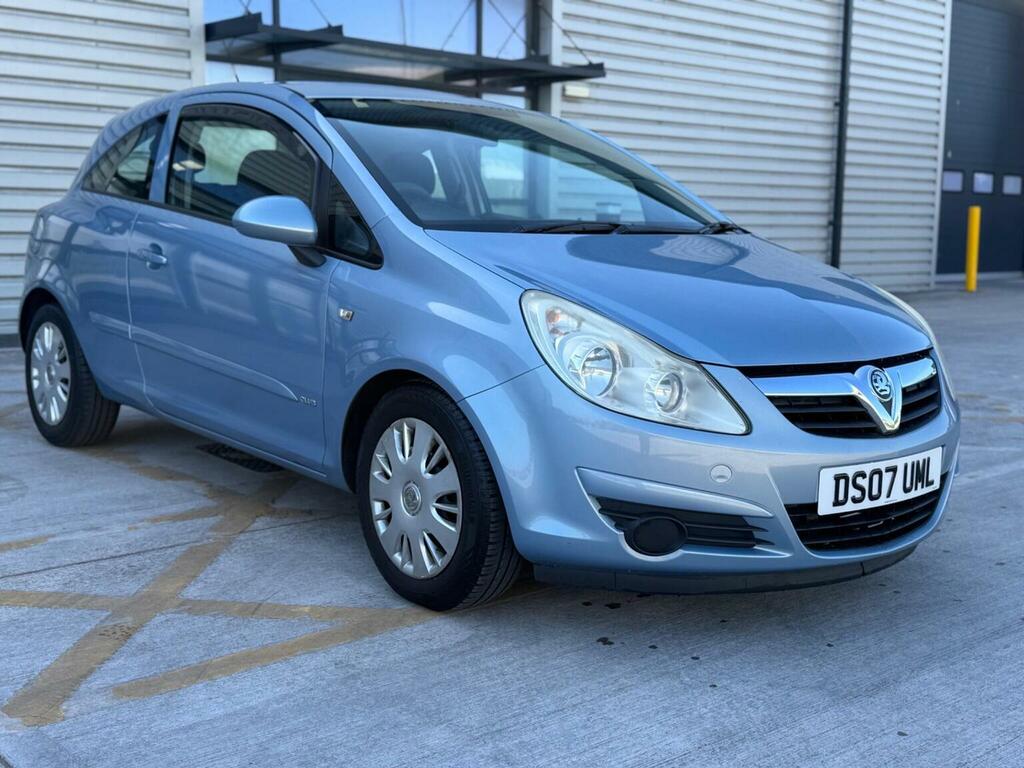 Vauxhall Corsa Hatchback 1.2I 16V Club 200707 Blue #4