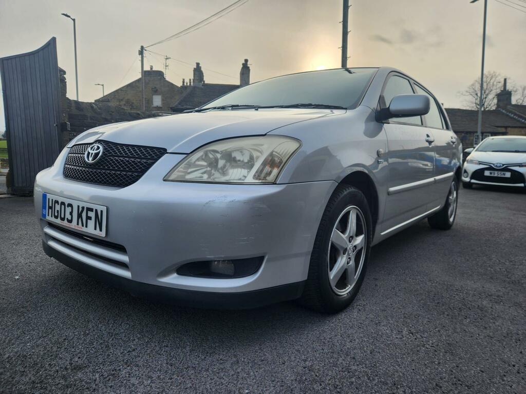 Toyota Corolla 1.6 Vvt-i T3 Silver #2
