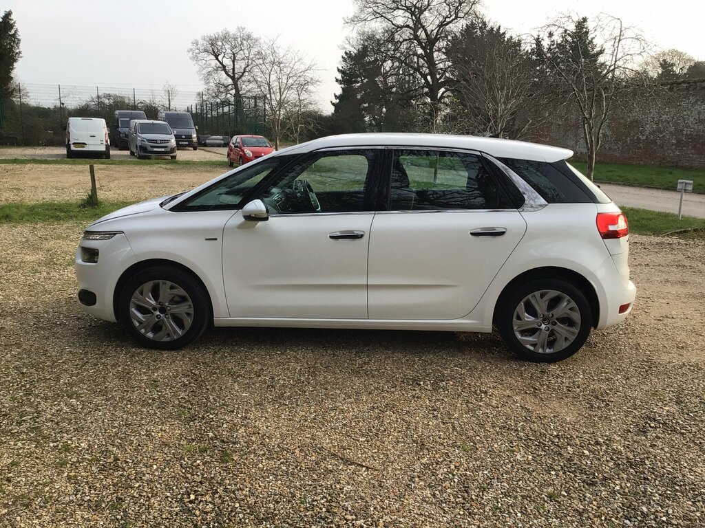 Citroen C4 Picasso 1.6 E-hdi Airdream Exclusive Mpv Etg6 E White #6