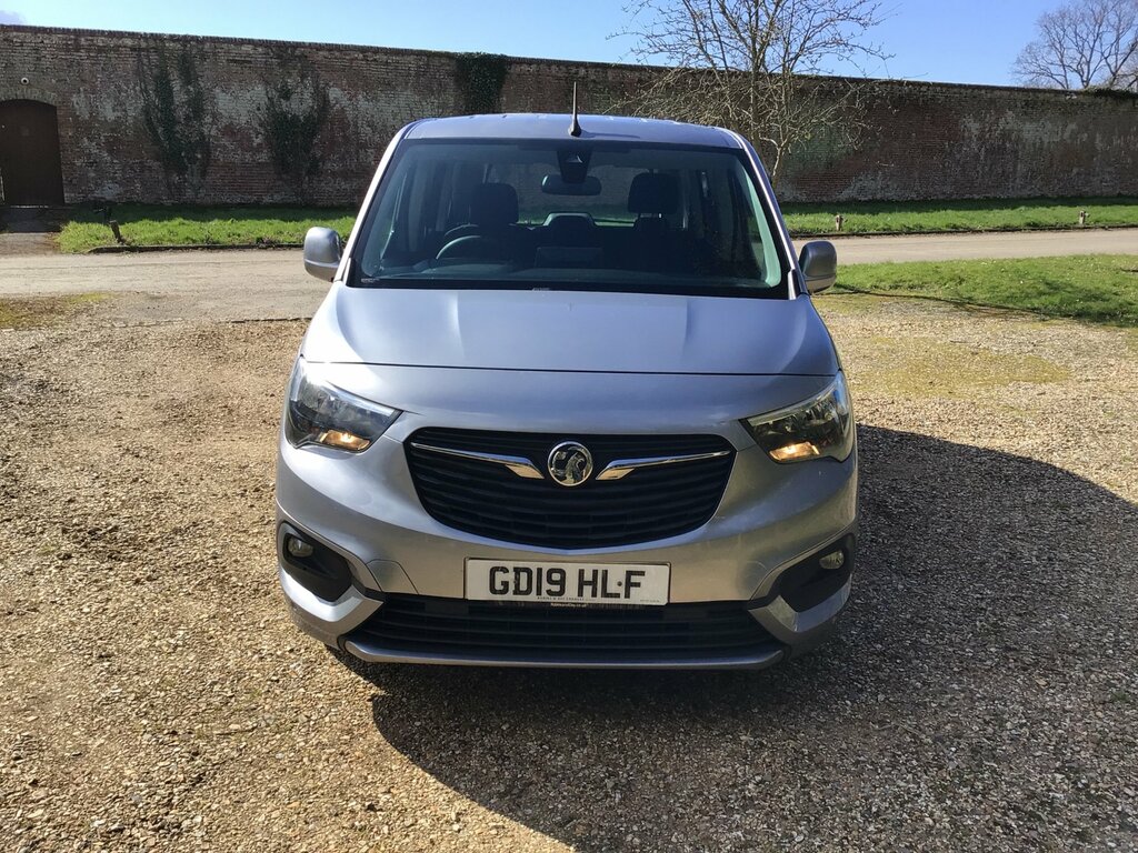 Vauxhall Combo Life 1.2 Turbo Gpf Energy XL Mpv Euro GD19HLF Grey #4