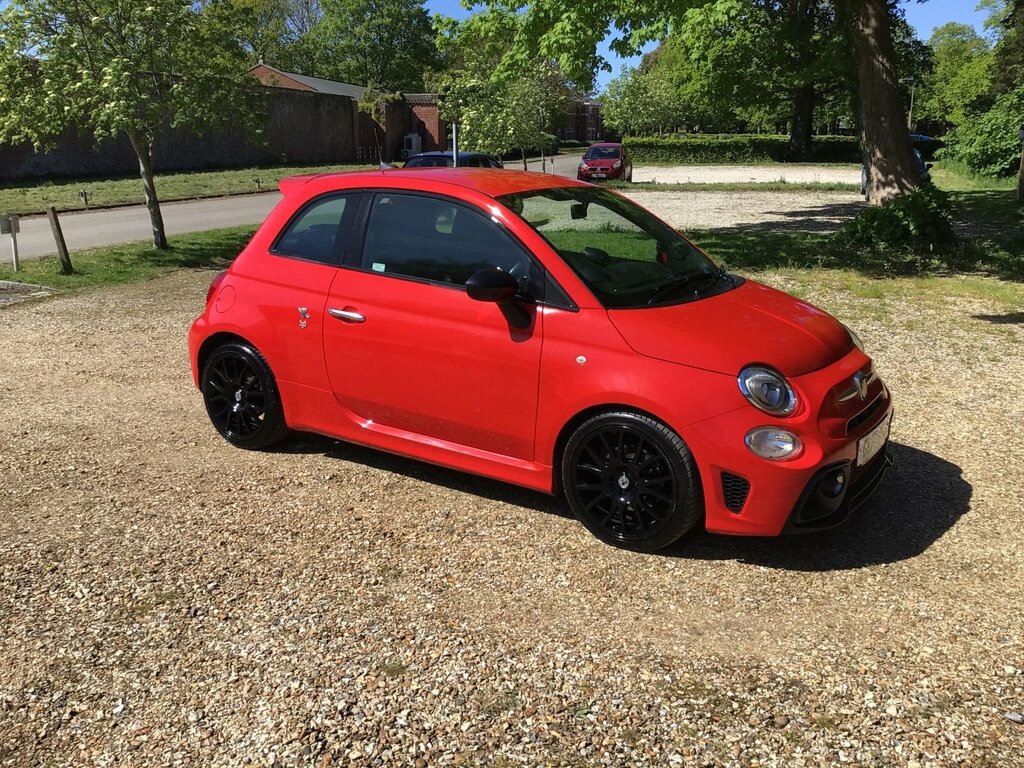 Abarth 595 1.4 T-jet Trofeo Hatchback Euro GL17XSO Red #2