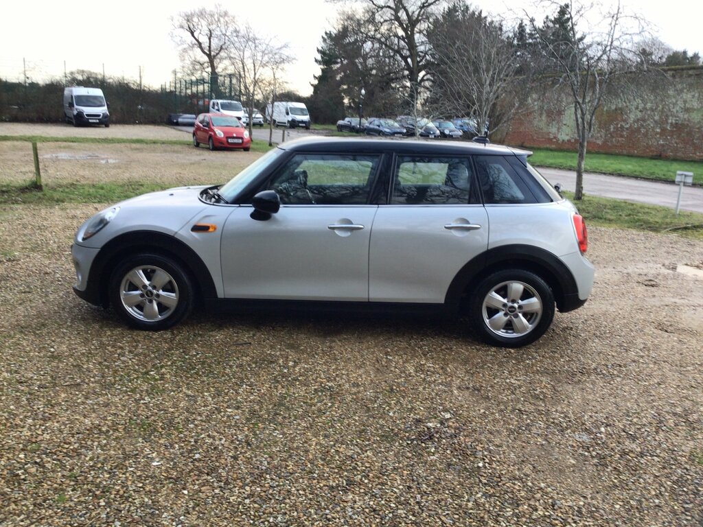 Mini Hatch 1.5 Cooper D Hatchback Euro 6 S BK16YNC Silver #6