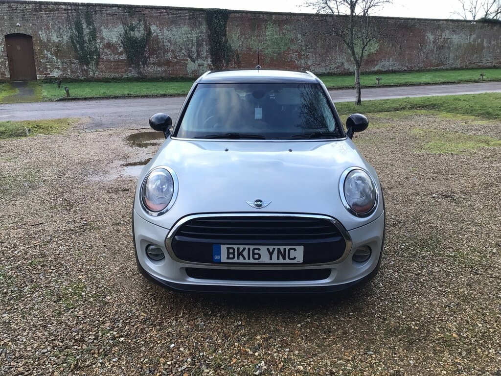 Mini Hatch 1.5 Cooper D Hatchback Euro 6 S BK16YNC Silver #4